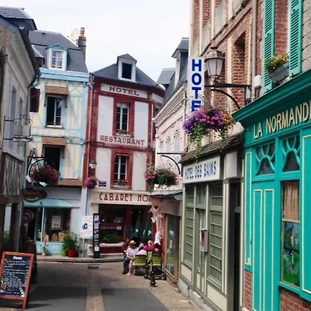 Rue Du Marechal Foch * Villerville