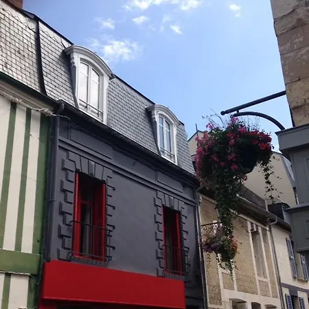 Rue Du Marechal Foch * Villerville
